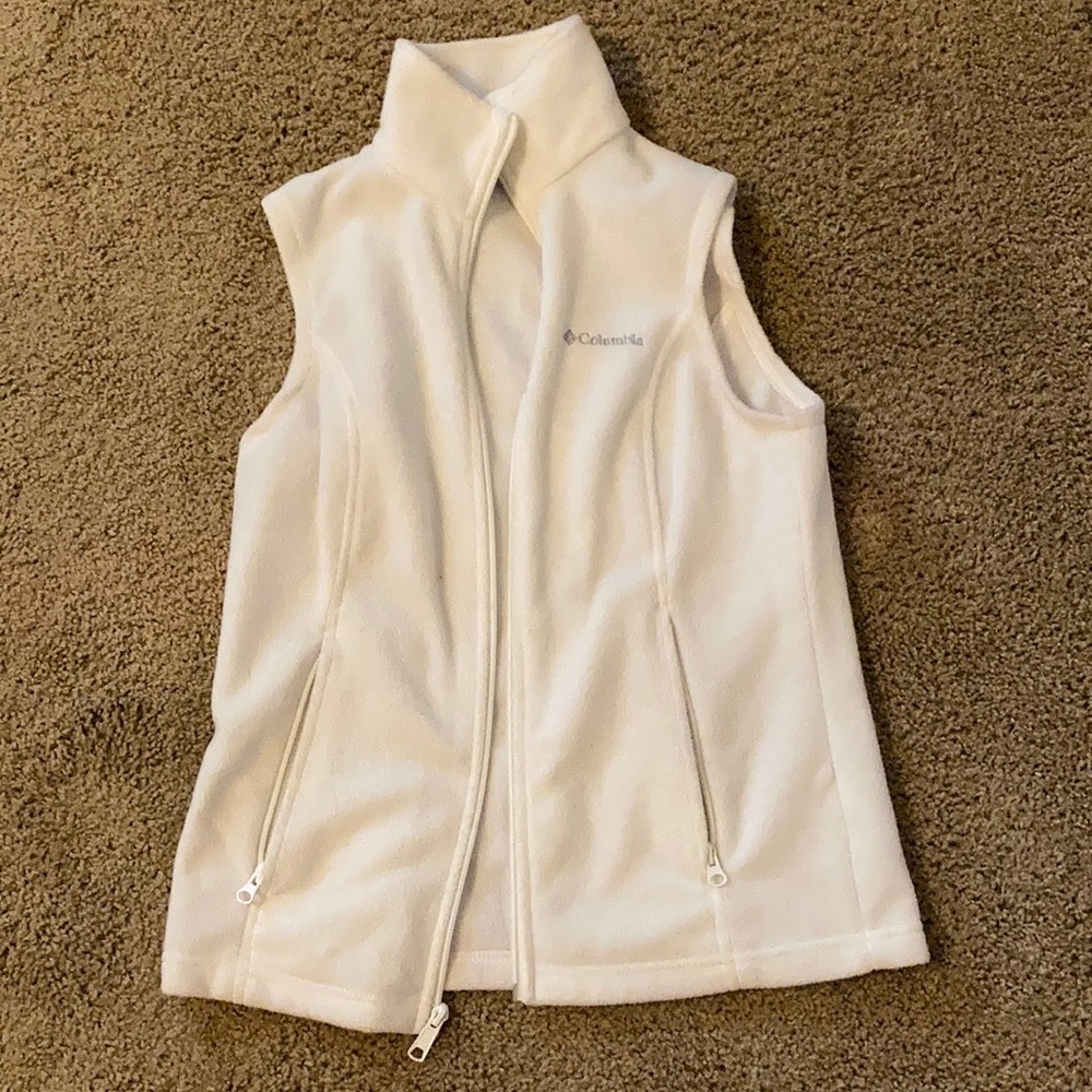 Columbia vest